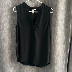 H&M Black V-Neck Sleeveless Blouse